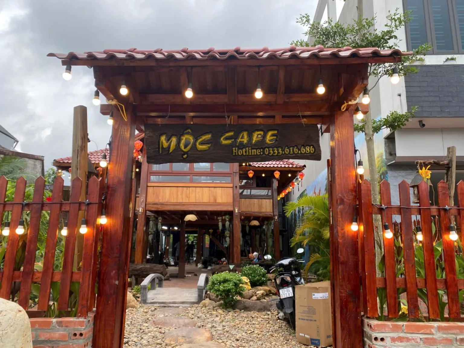 Mộc Cafe